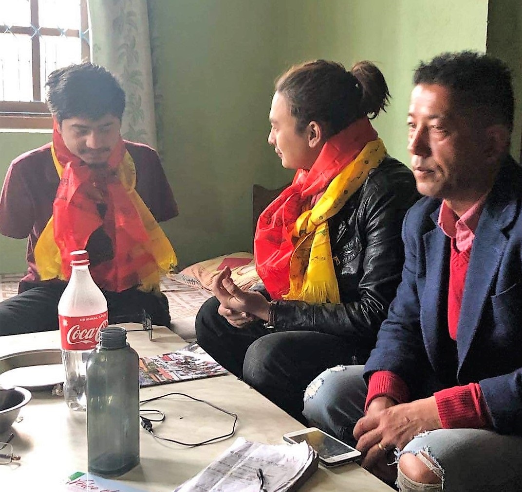 नायक पल शाह र समाजसेवी बालकृष्ण दाहाल यसरी पुगे कृष्ण ओलीकोमा (भिडियो)