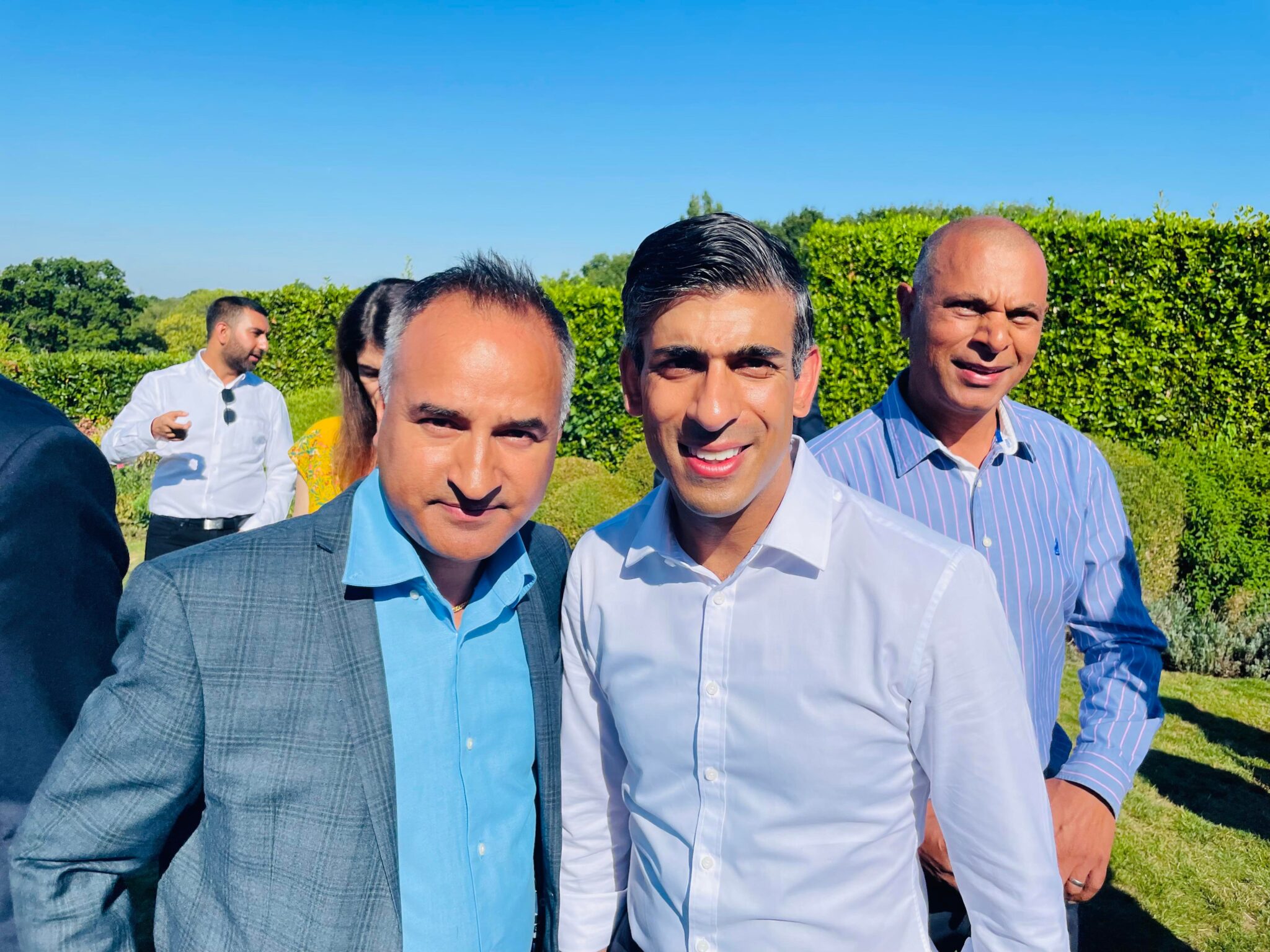  बेलायतका प्रधानमन्त्री ऋषि सुनक सँग सञ्जय पन्त