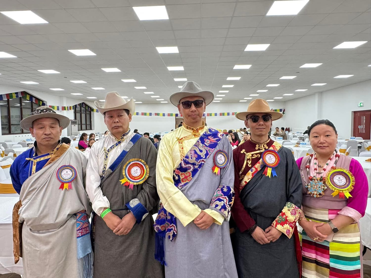 बेलायतमा शेर्पा समुदायले आफ्नो भेषभूषामा सजिएर भब्य रुपले मनाए ग्याल्पो ल्होसार (भिडियो सहित)