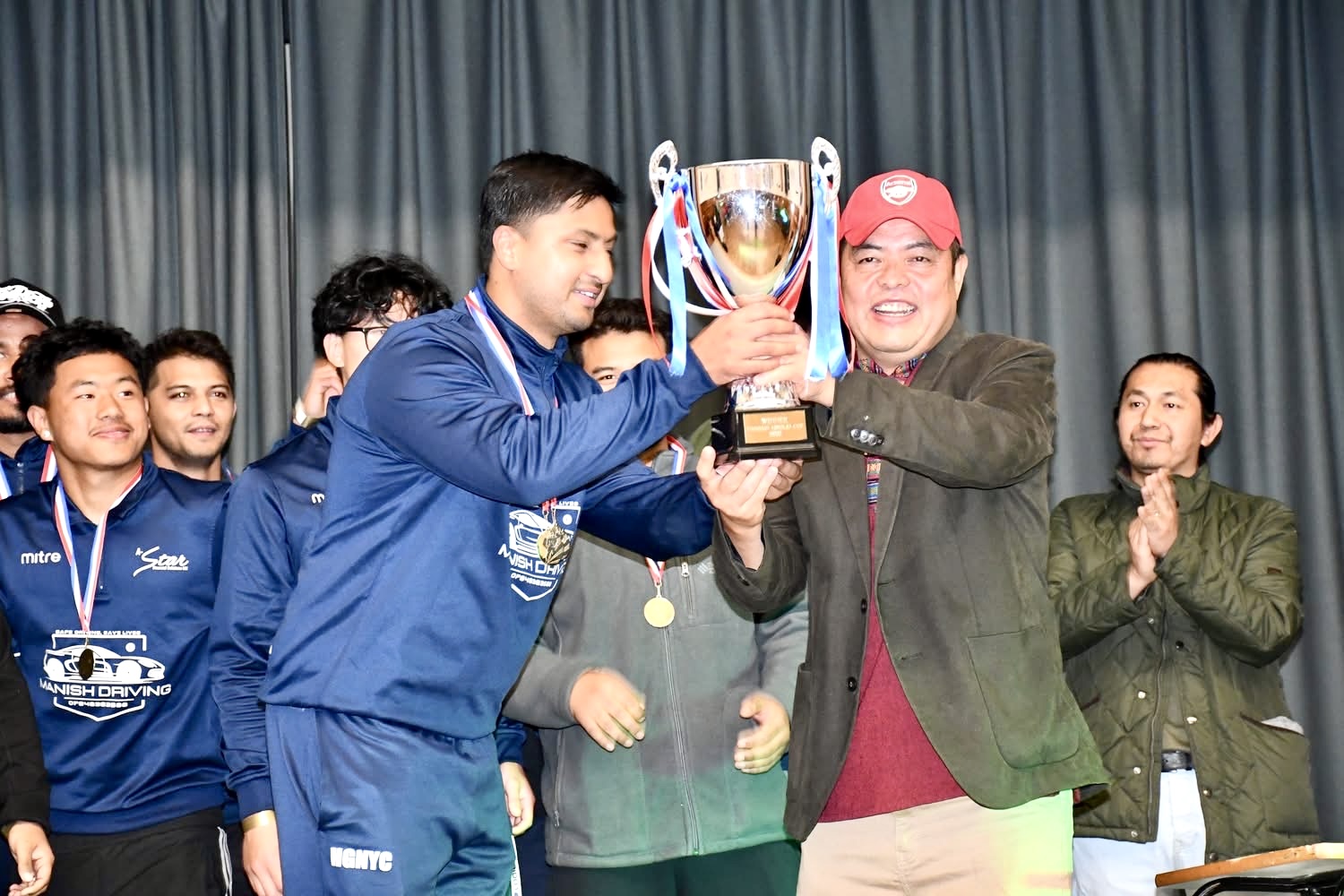 लण्डनमा रोमान्चक बन्यो‘दसैँ–तिहार झोला कप’ हेज एफ सी ले जित्यो उपाधि